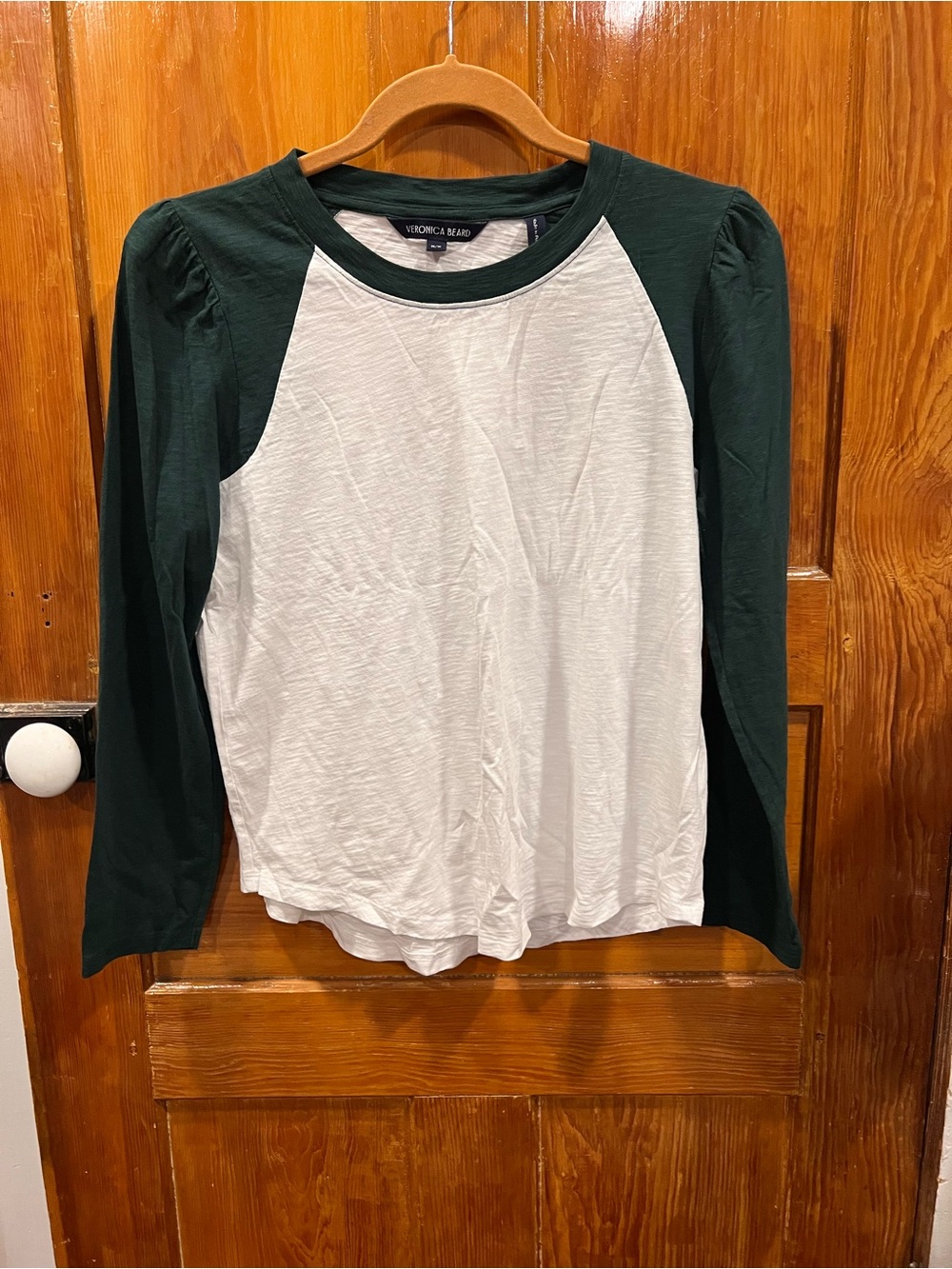 Veronica Beard White Tee with Dark Green Rib Trim - Picture 4 of 4